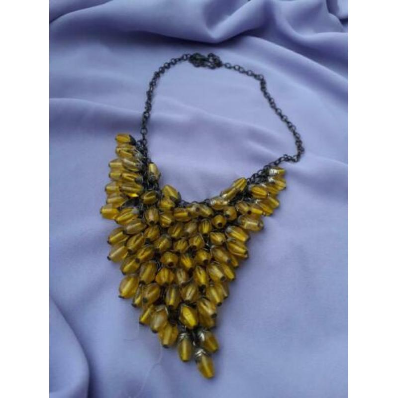 Vintage gelen geel kralen ketting