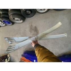 Set zijskirts NIEUW Vespa Look Turbho RL50 AGM VX50 BTC Riva