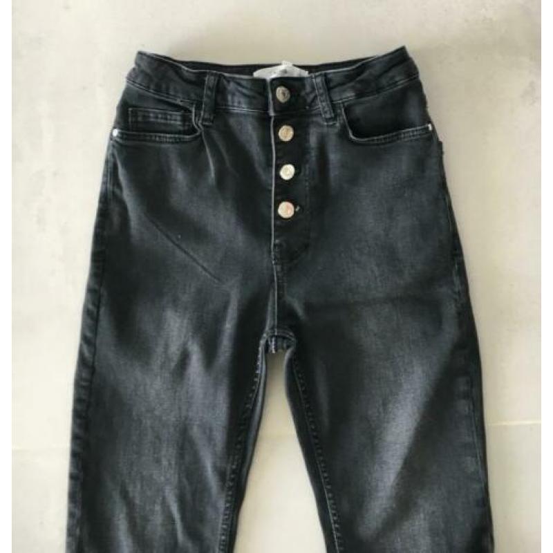 Mango flare jeans. ALS NIEUW!