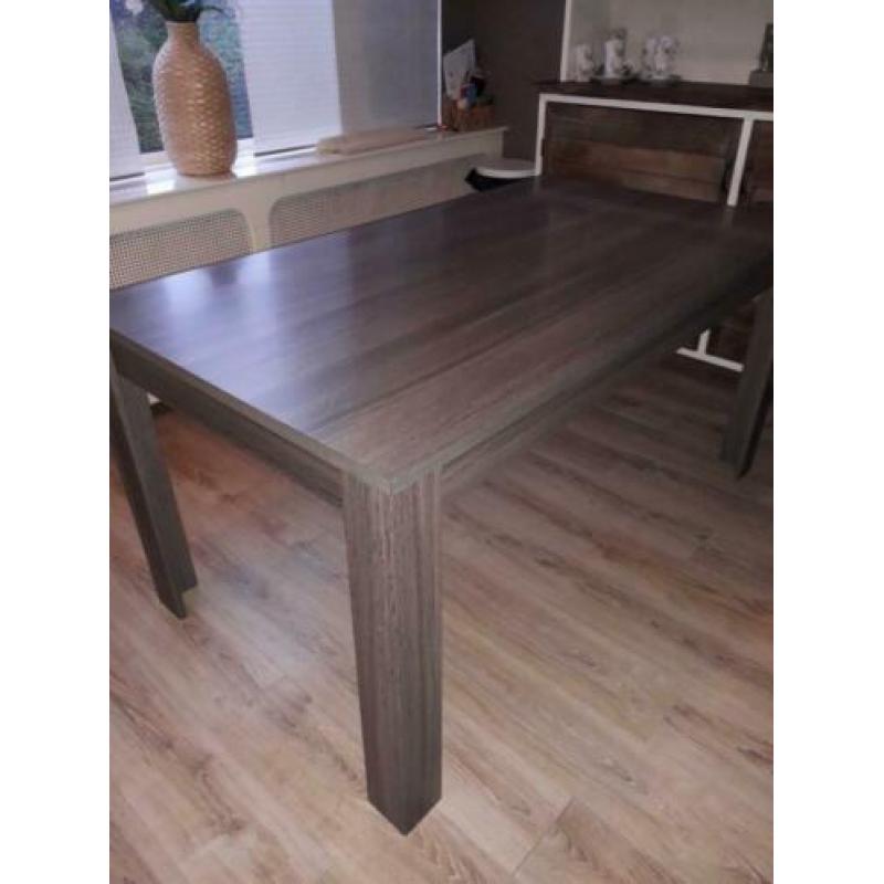 Eettafel