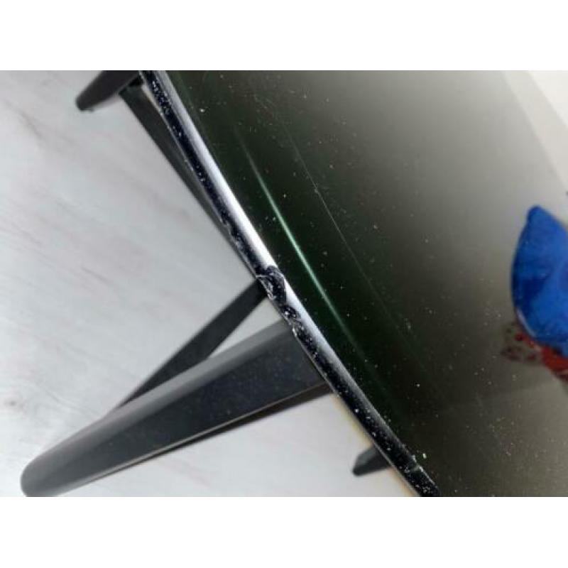 Salontafel van ikea inclussief glas