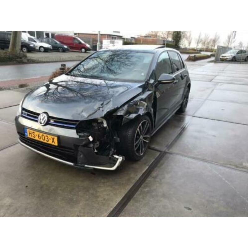 Volkswagen Golf 1.4 TSI Automaat leer Panoramadak Hybride