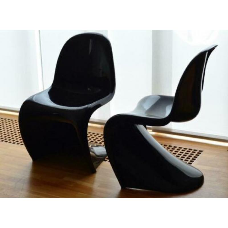 2 Verner Panton Chairs / Stoelen voor Herman Miller/Fehlbaum