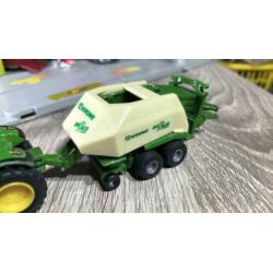 John Deere Krone balen pers 1/64 siku VAVB