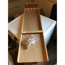 Houten kinder sjoelbak 118 cm lang.