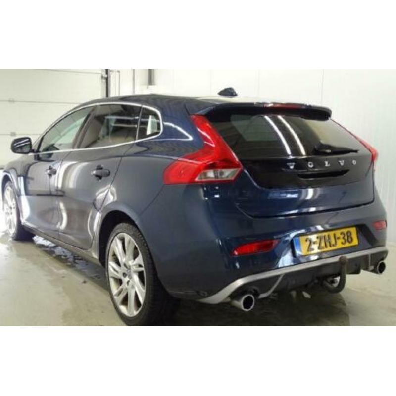 Volvo V40 2.0 D4 190 pk R-Design Plus Line Navigatie Vol Lee