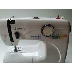 Lervia naaimachine te koop. Goede staat