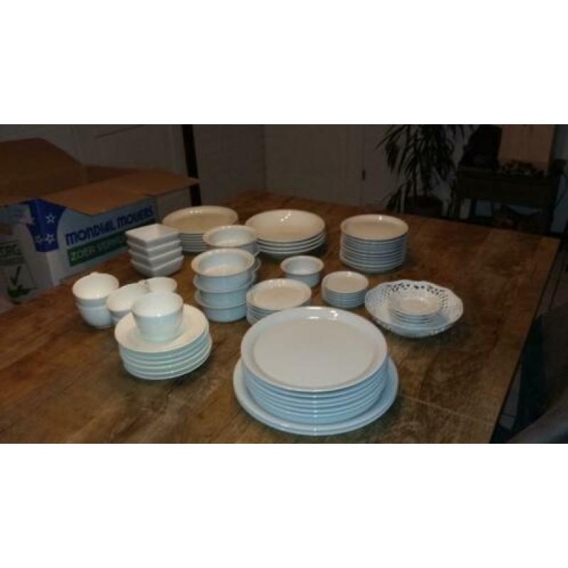 Wit ontbijt servies 4-6-8 personen