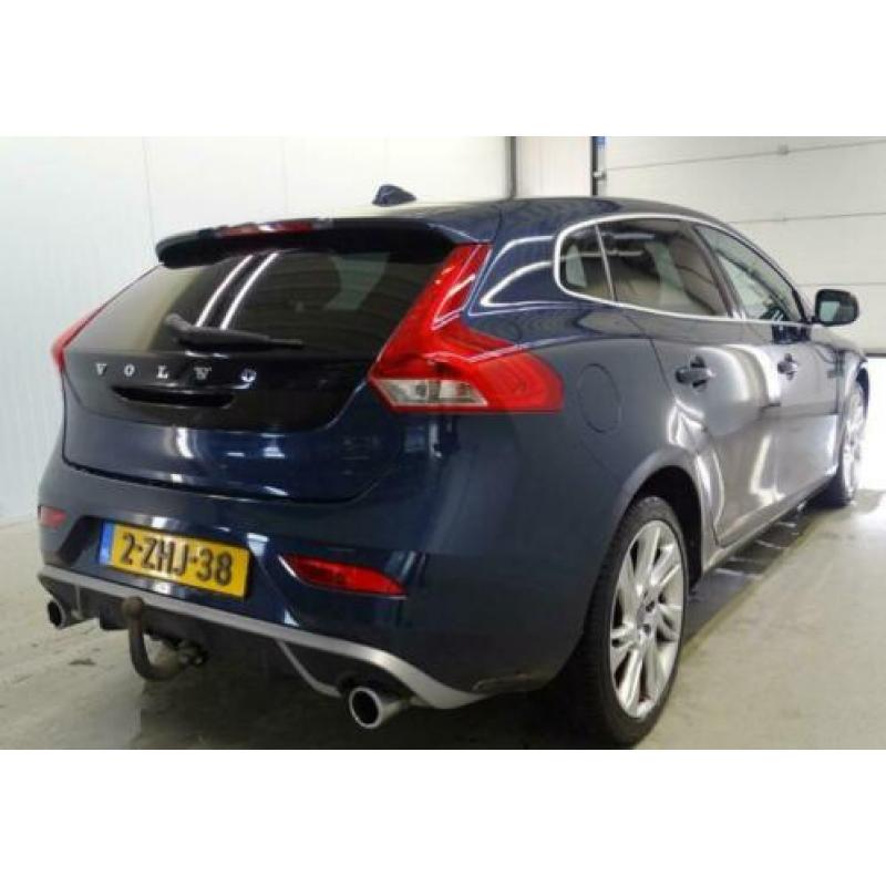 Volvo V40 2.0 D4 190 pk R-Design Plus Line Navigatie Vol Lee