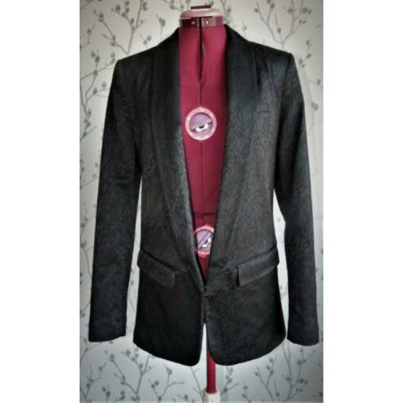 ALIX The Label Zwarte Blazer/Jasje maat S