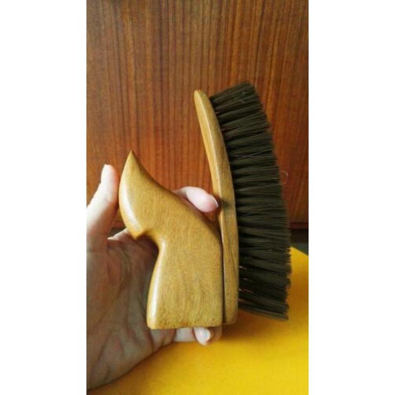 Eekhoorn hout borstel € 5,-
