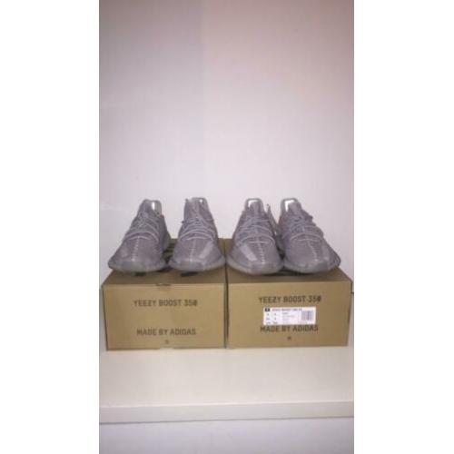 Yeezy Boost 350 V2 Tail Light Maat 43 1/3