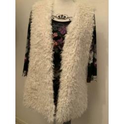 Dames bodywarmer in teddylook,maat S,H&M