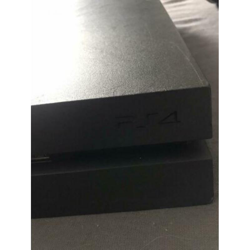 PlayStation 4