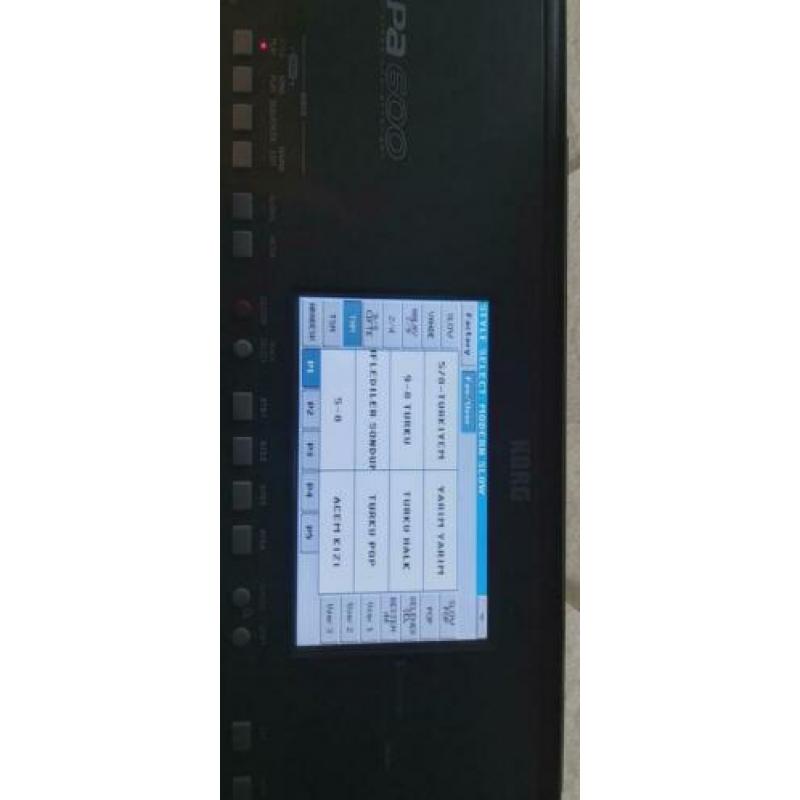 Korg PA 600 professioneel aranger.