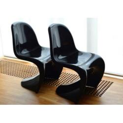 2 Verner Panton Chairs / Stoelen voor Herman Miller/Fehlbaum