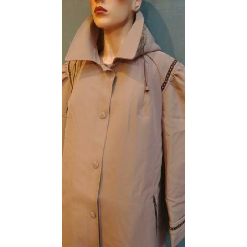 Vintage trenchcoat (80s/90s) met subtiele pofmouw ( MT M)