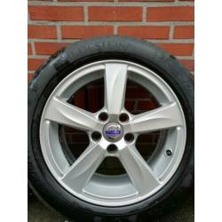 Volvo velgen 16 inch. (V40)