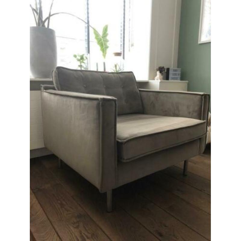 Mooie love seat fauteuil kleur taupe
