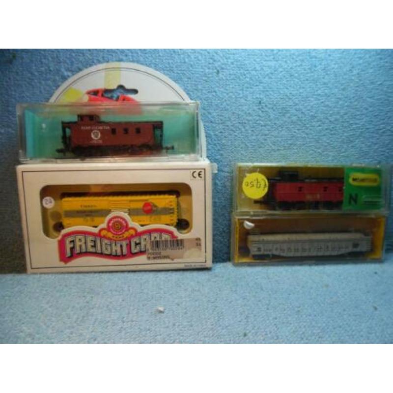 9 Amerikaanse wagons in ovp