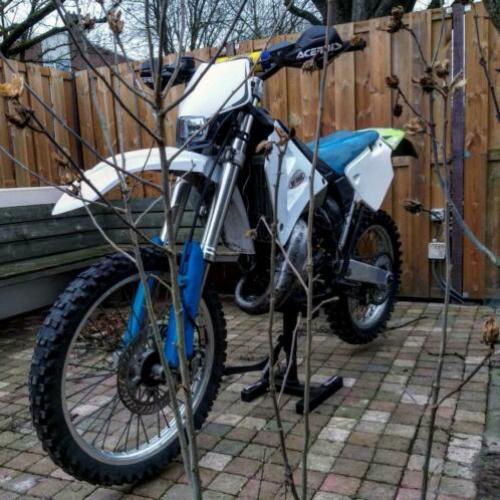 Husqvarna wr125 (A1 rijbewijs)