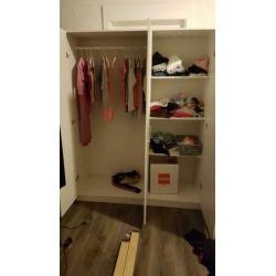 Witte Ikea Dombas 3 deurs kledingkast