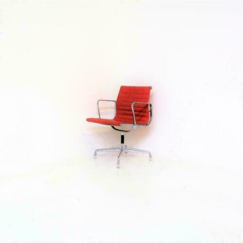 Vitra Eames EA 108 Vergaderstoelen, Design Stoelen, Leer