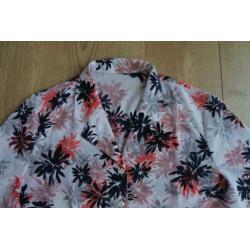 zomerse blouse 46 ster bloemen zwart rood beige grijs mooi