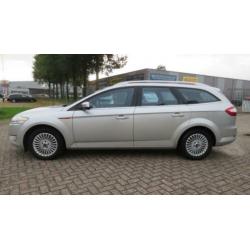 Ford Mondeo Wagon 2.0-16V Titanium Trekhaak, Navigatie, Crui