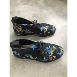 Dr MARTENS bloemen maat 39 nieuw