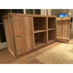 Robuuste dressoir kast / televisie kast van Steigerhout!