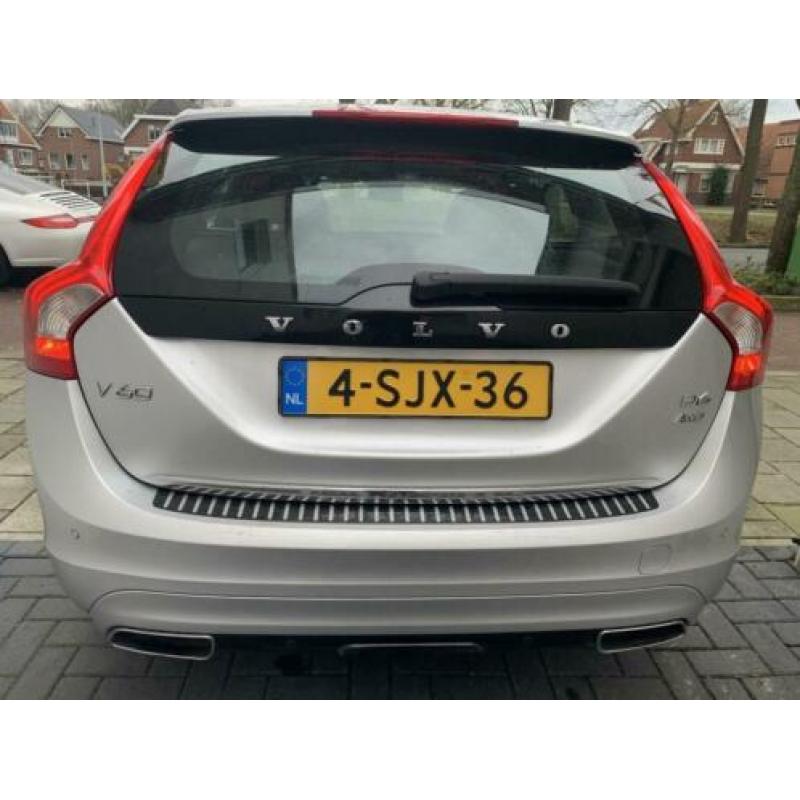 Volvo V60 2.4 D6 AWD Pl.i Sum.