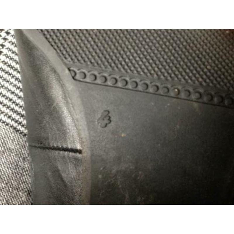 Zwarte Schoenen met lage hak / maat: 37