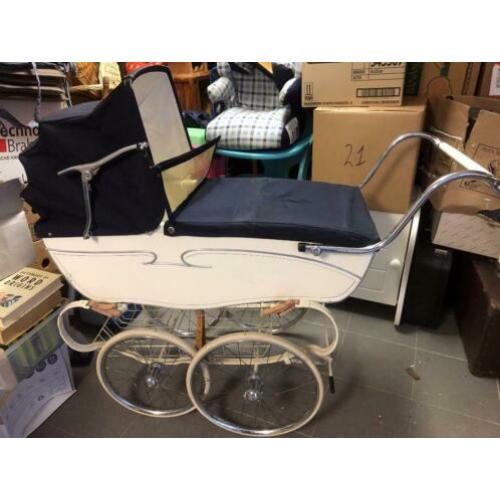 Retro blauw/witte kinderwagen (jaren 50/60)