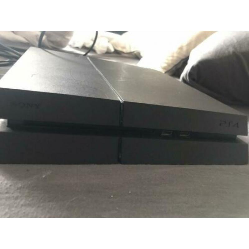 PlayStation 4