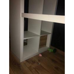 Bureau voor kleine prijs