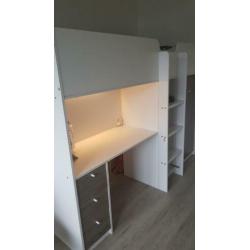 Hoogslaper met veel opbergruimte