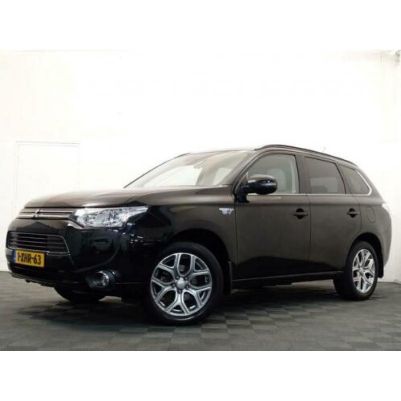 Mitsubishi Outlander 2.0 PHEV INSTYLE+ 4WD Aut, Schuifdak, L