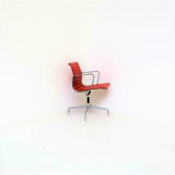 Vitra Eames EA 108 Vergaderstoelen, Design Stoelen, Leer