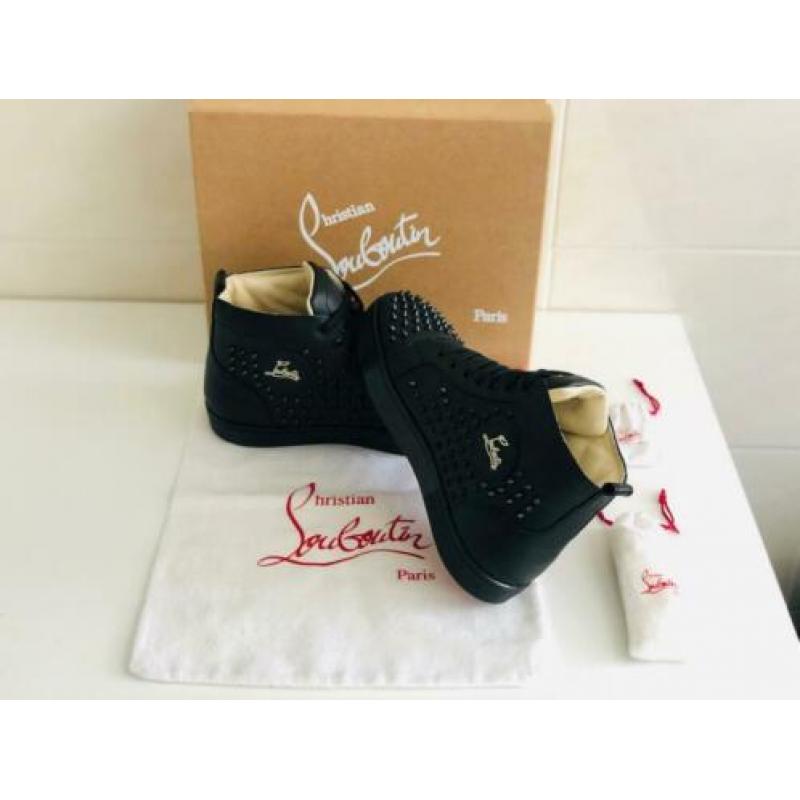 Christian Louboutin SUÈDE schoenen maat 39 t/m 44 LEER High