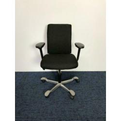 19 x Hag H05 5400 bureaustoel nieuw zwart gestoffeerd
