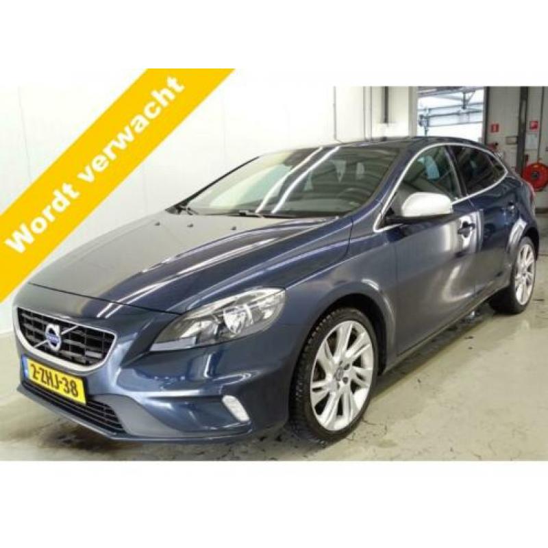 Volvo V40 2.0 D4 190 pk R-Design Plus Line Navigatie Vol Lee