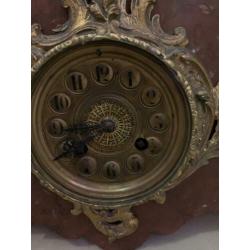 Pendule 106cm hoog, zeer appart
