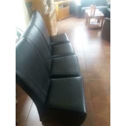 4 leren stoelen