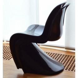 2 Verner Panton Chairs / Stoelen voor Herman Miller/Fehlbaum