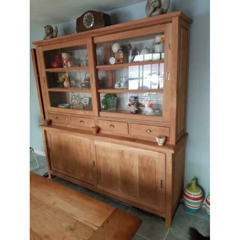 Teakhouten buffetkast