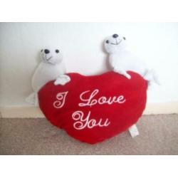 Zeehondjes op een hart