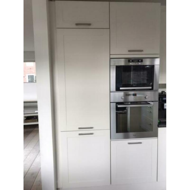 Hoek Keuken incl apparatuur.