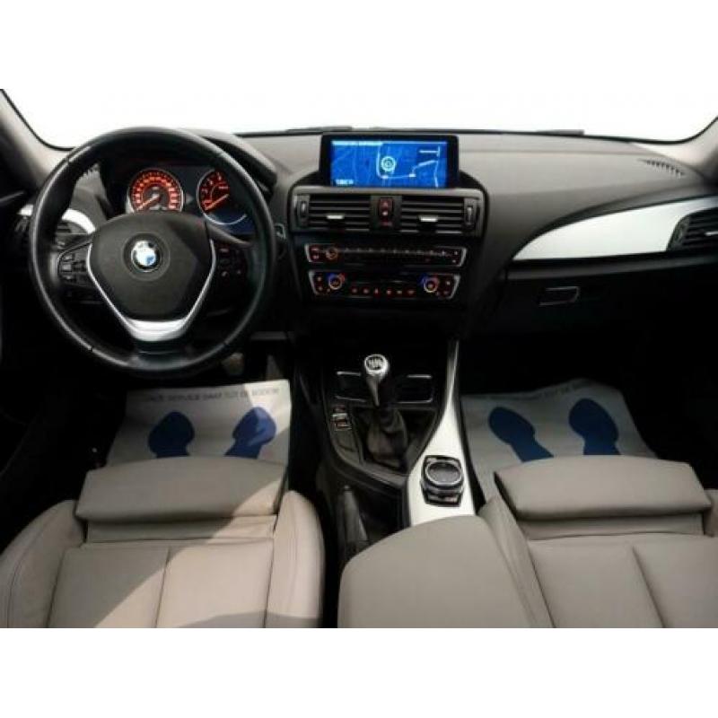 BMW 1 Serie 116i High Executive Sport Edition, LEER, Navi Pr