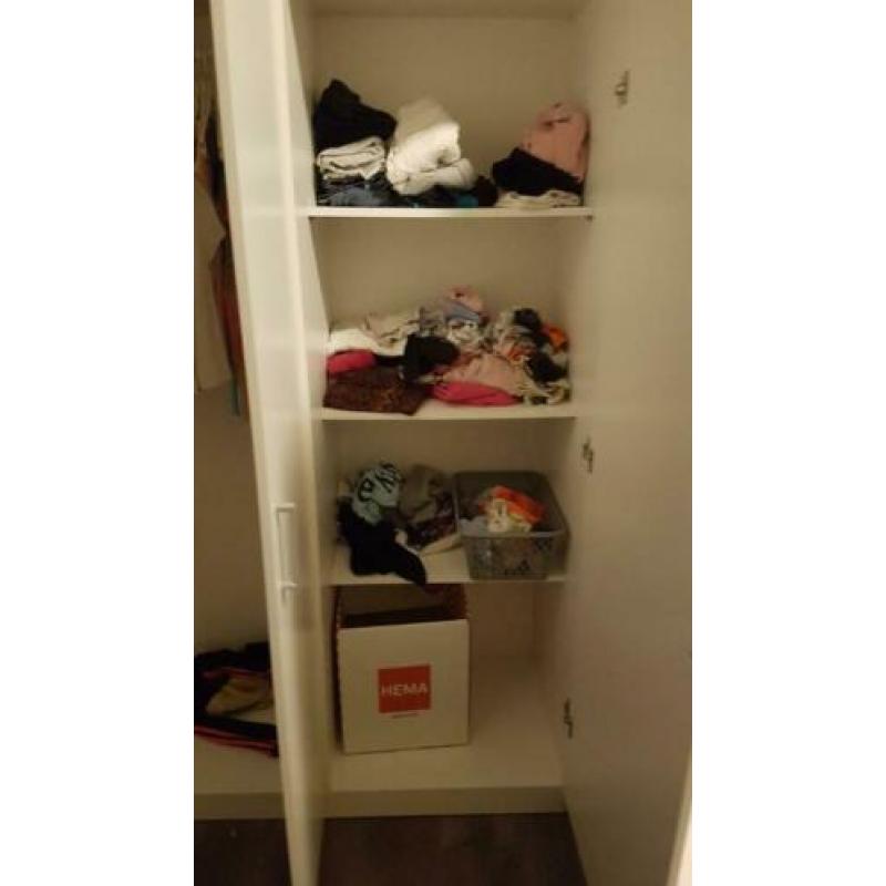 Witte Ikea Dombas 3 deurs kledingkast